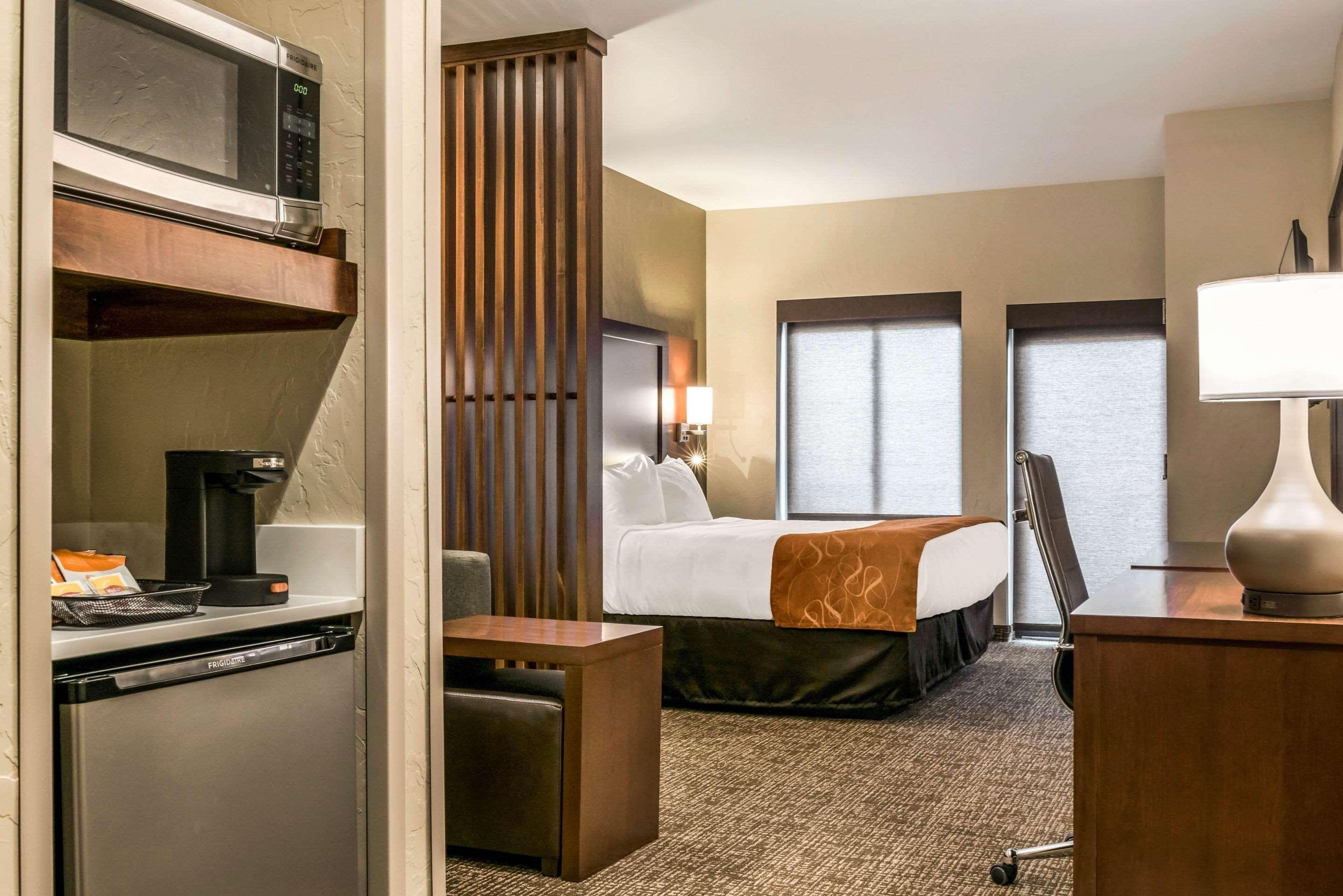 Comfort Suites Florence - Cincinnati South Esterno foto