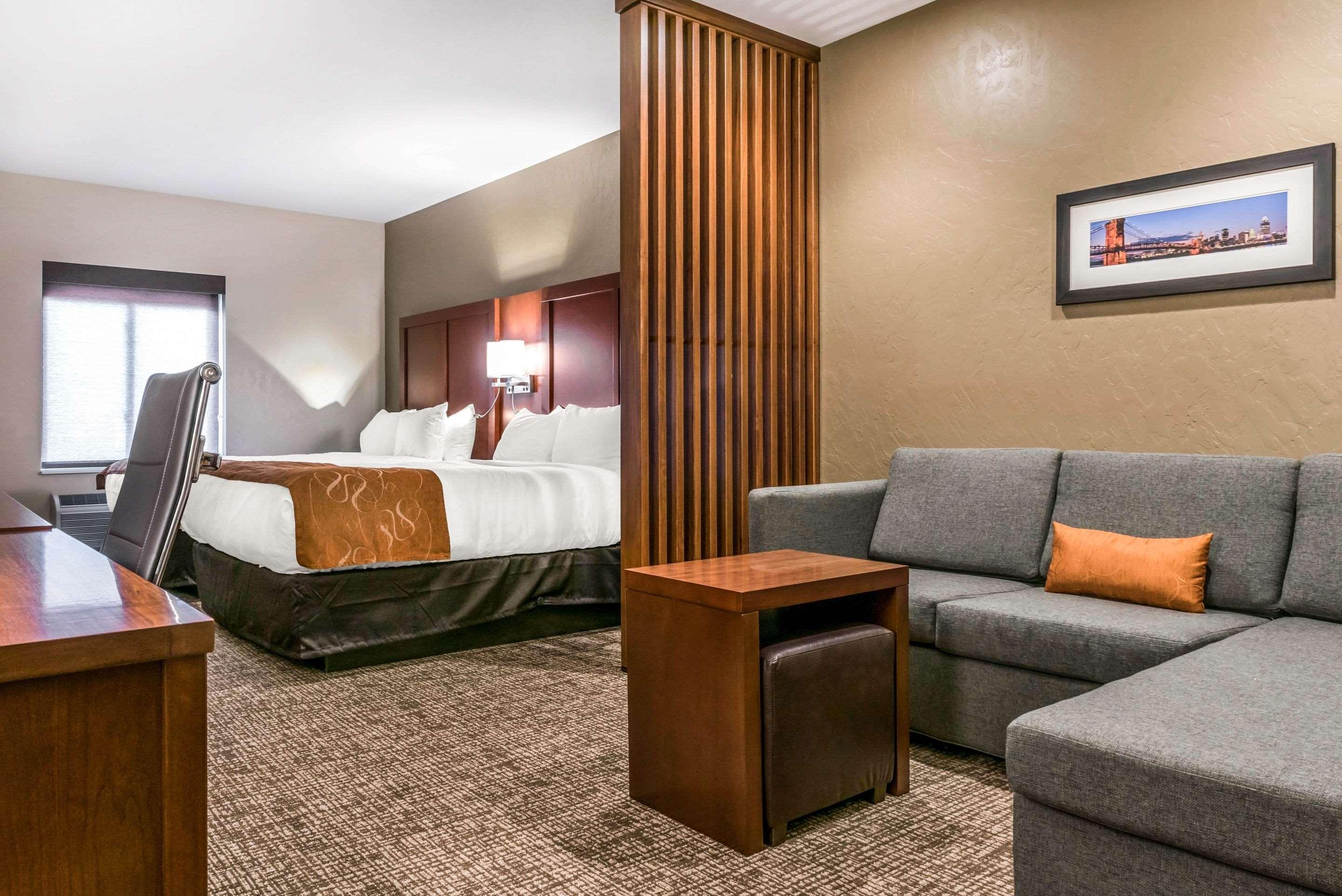 Comfort Suites Florence - Cincinnati South Esterno foto