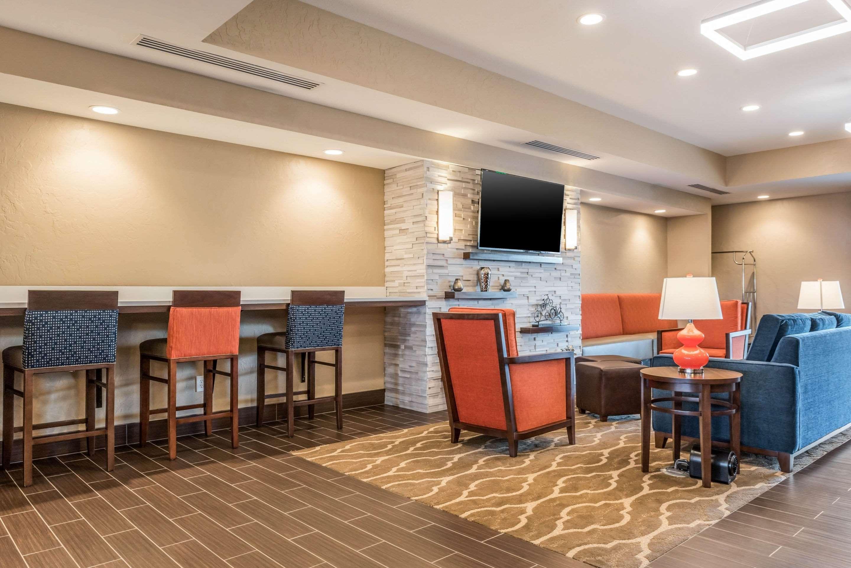 Comfort Suites Florence - Cincinnati South Esterno foto